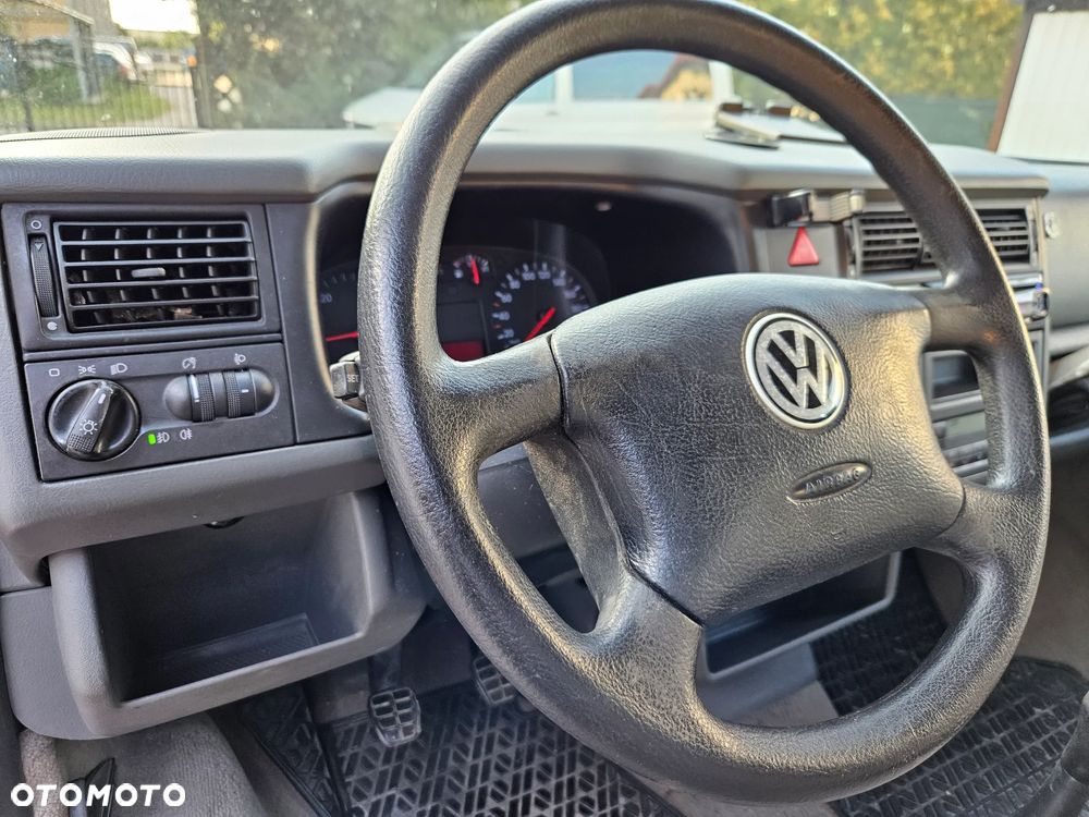 Volkswagen Multivan TDI - 7