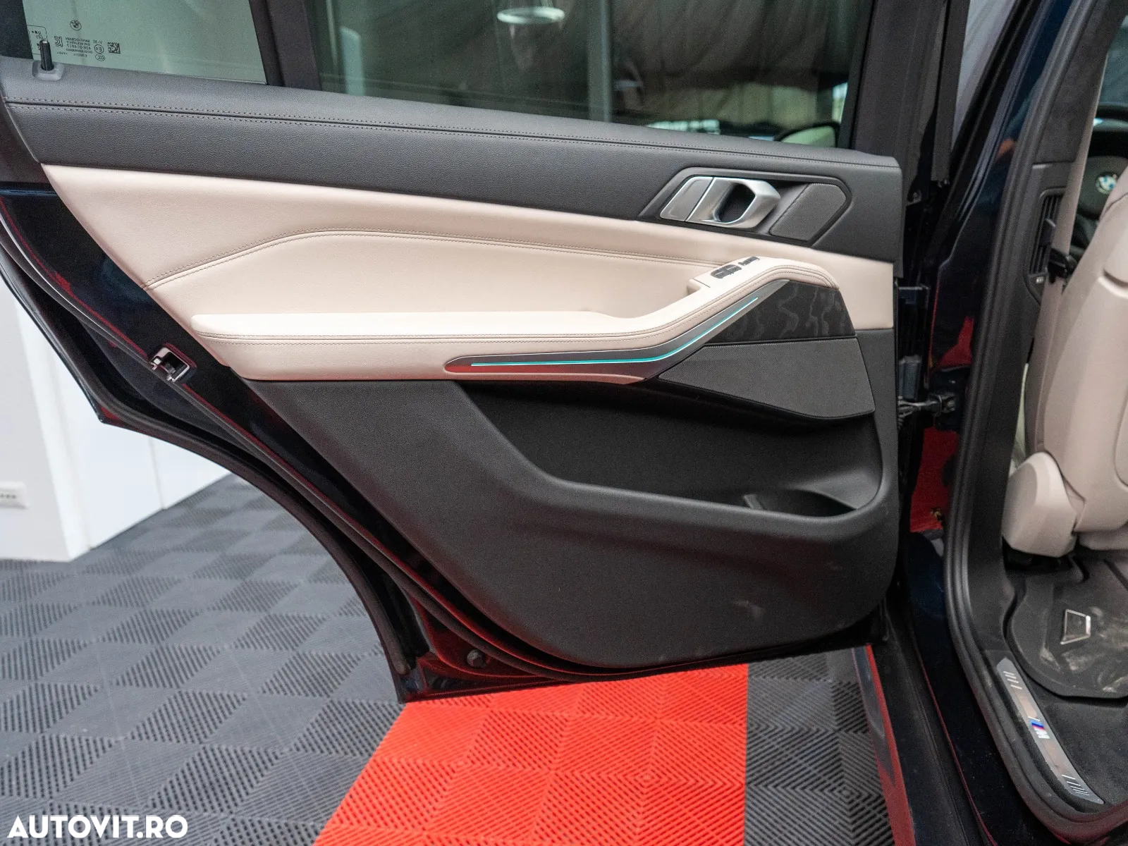 BMW X7 M50i - 12