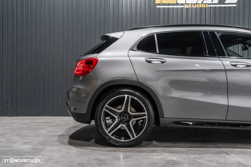 Mercedes-Benz GLA 180 AMG Line Aut. - 44