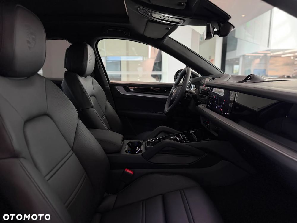 Porsche Cayenne S - 22