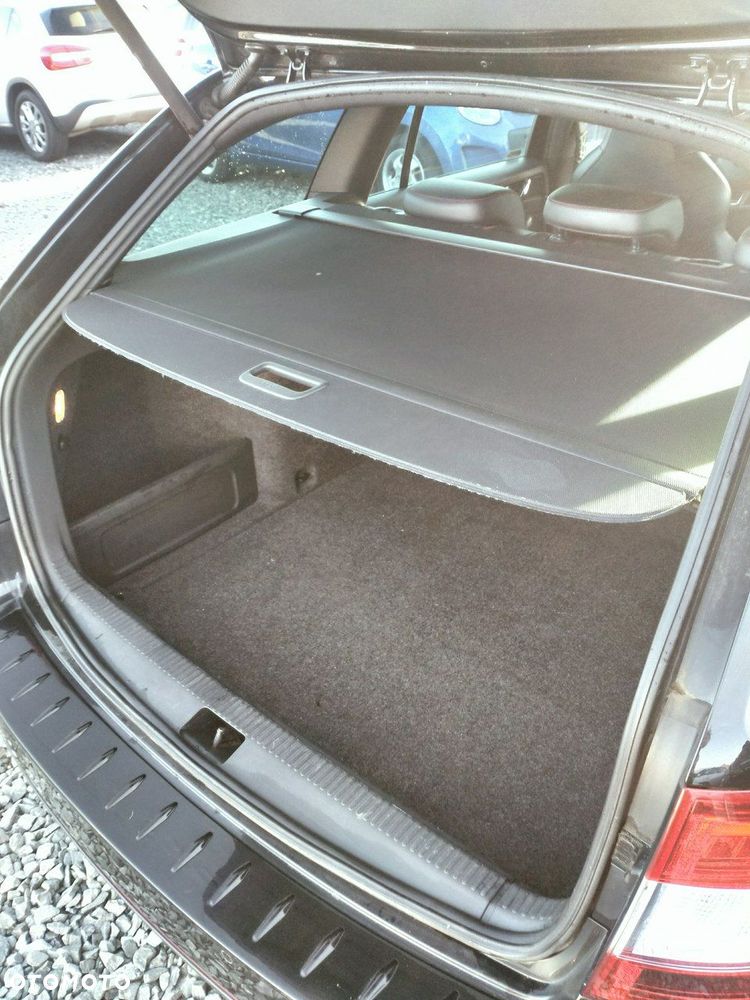 Skoda Octavia 2.0 TDI RS DSG - 33