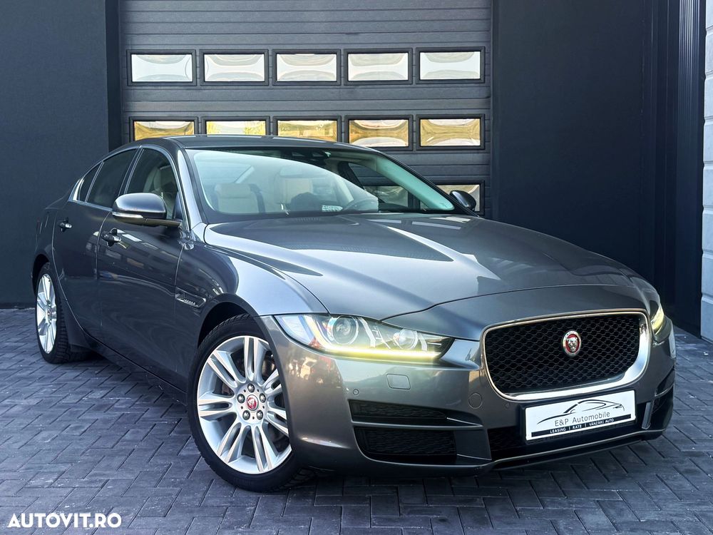 Jaguar XE 20d Aut. Prestige - 4