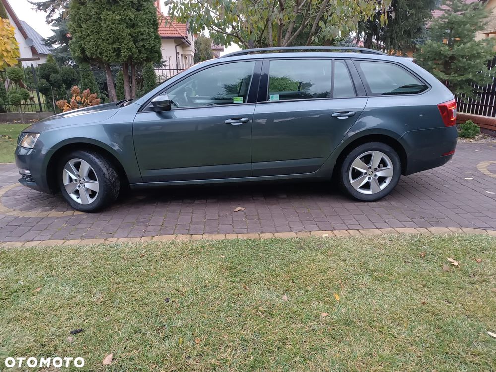 Skoda Octavia 1.6 TDI Ambition - 5