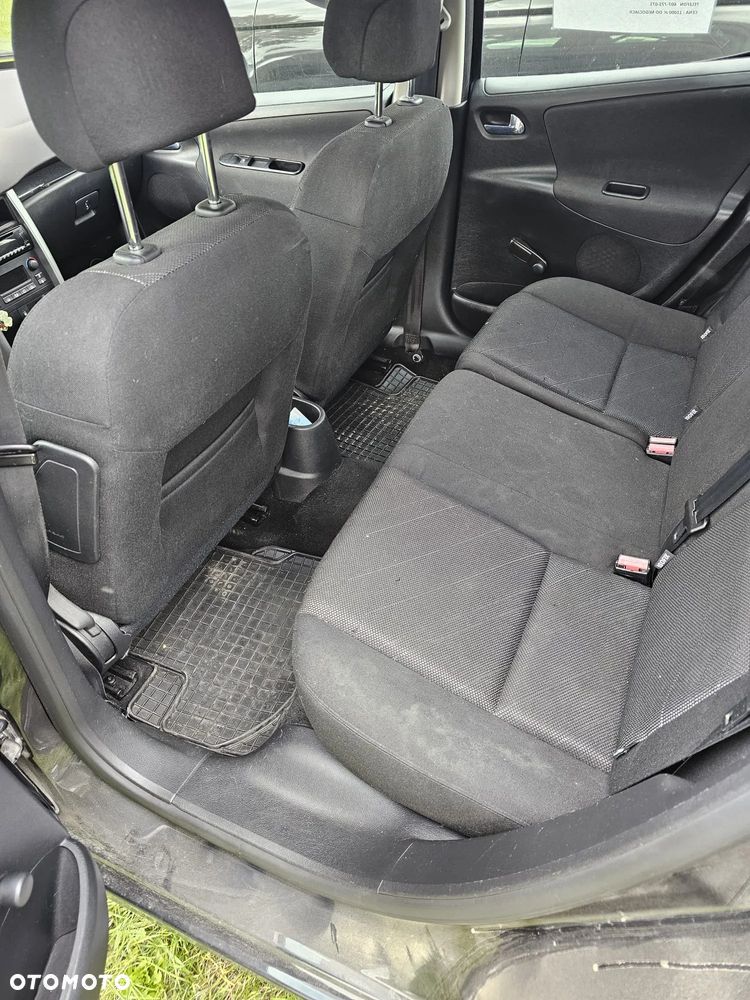 Peugeot 207 1.4 16V Trendy - 12
