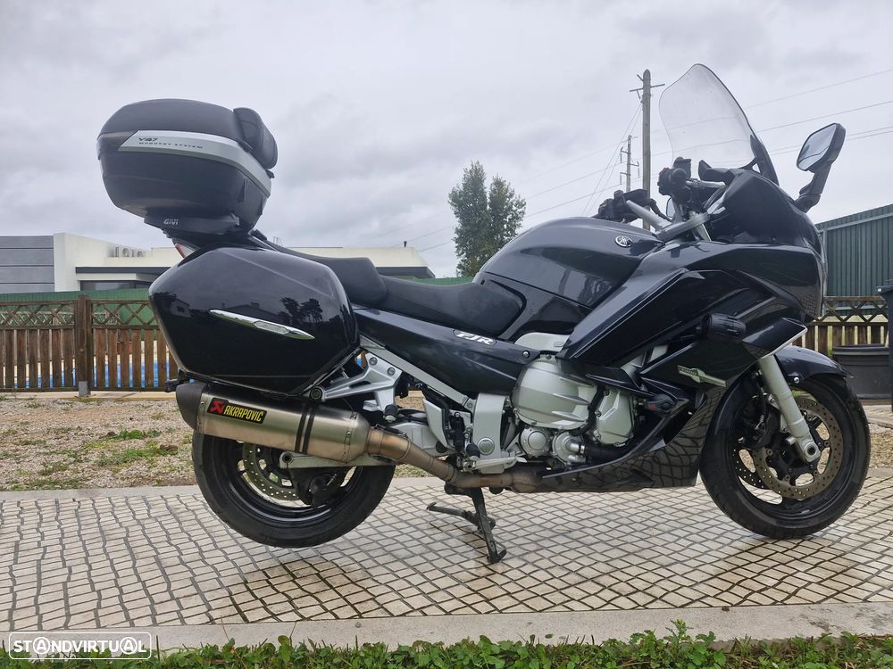 Yamaha FJR - 4