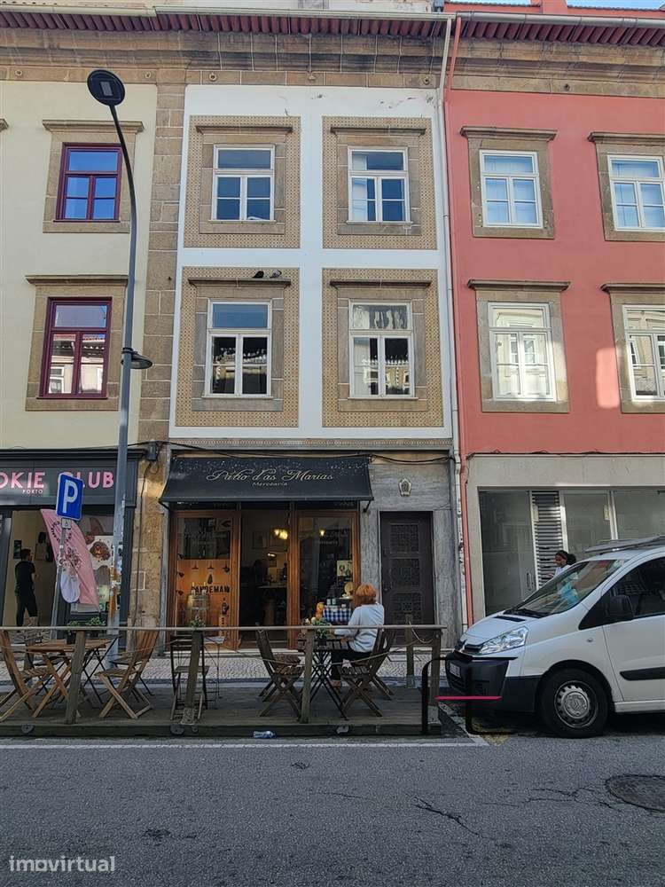 Apartamento T2 DUPLEX Venda em Cedofeita, Santo Ildefonso, Sé, Miragai