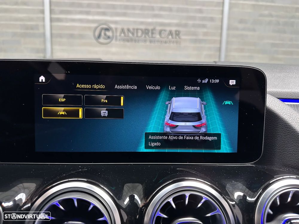 Mercedes-Benz GLA 250 e 8G-DCT Progressive - 27