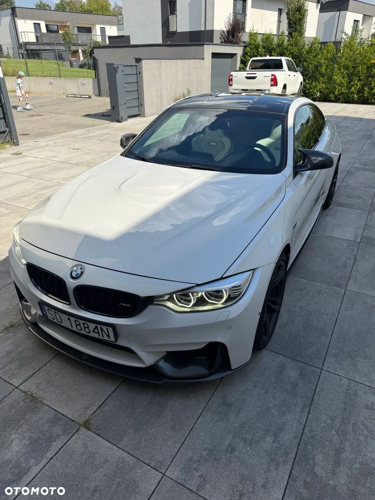 BMW M4 DKG - 11