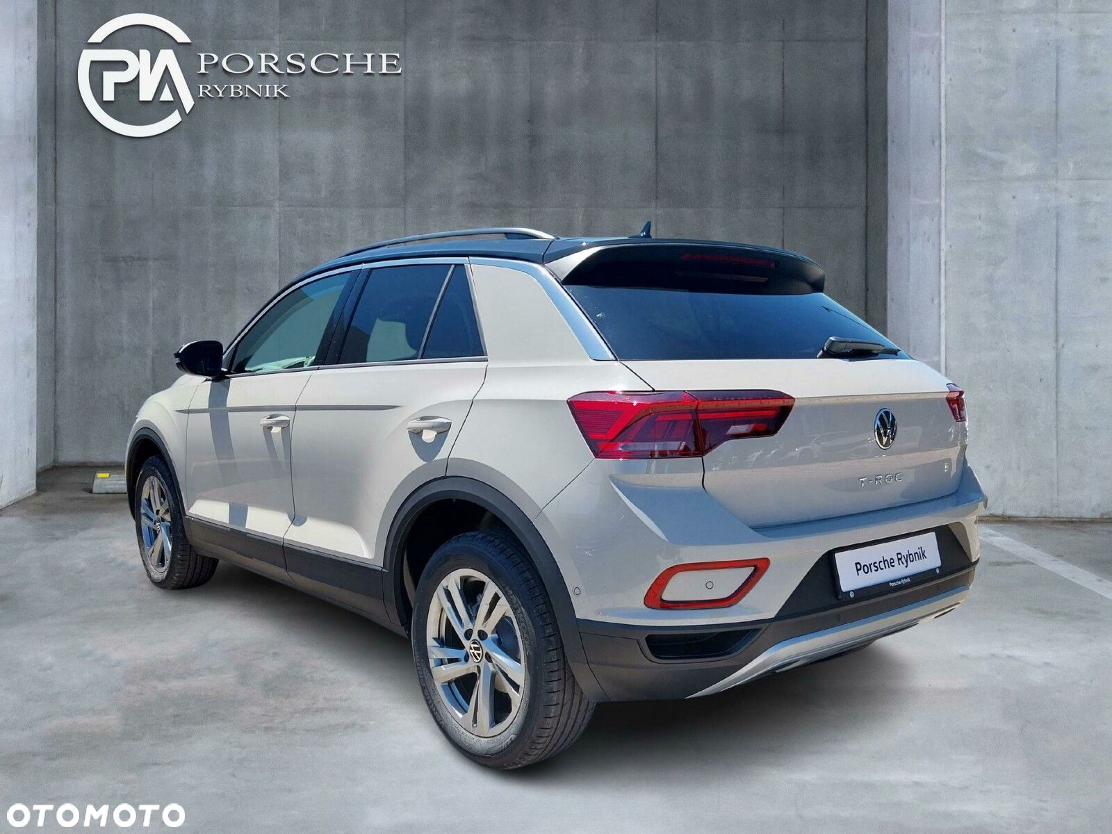 Volkswagen T-Roc - 3