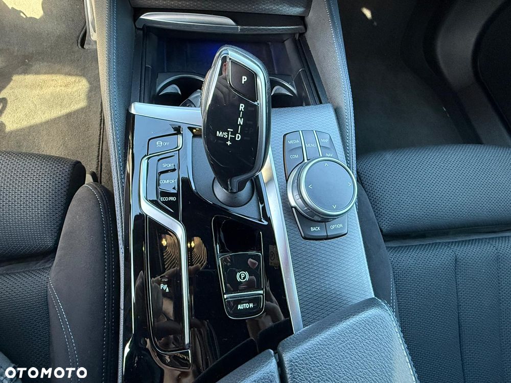 BMW Seria 5 520d M Sport Edition - 20