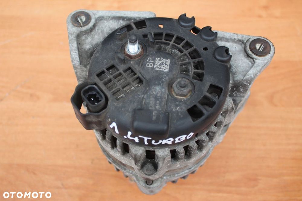 ALTERNATOR OPEL ASTRA J MERIVA B 1.4T 100A 13500582 - 2