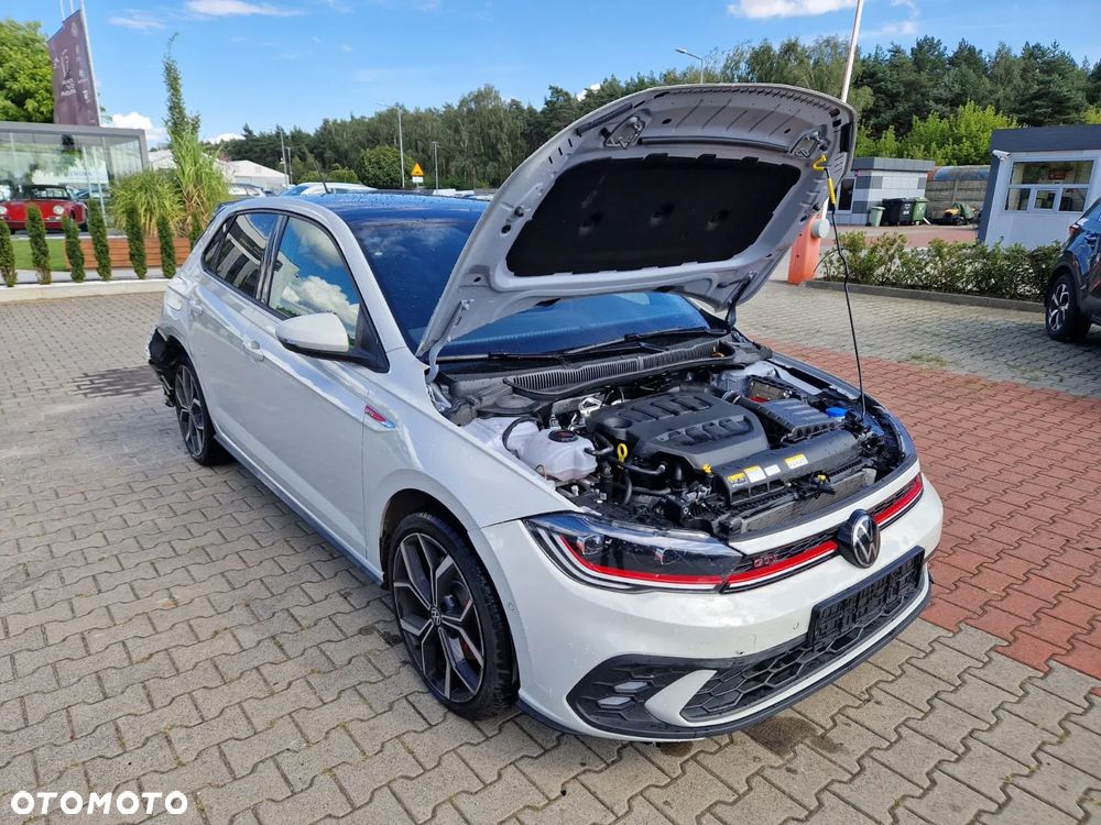 Volkswagen Polo - 15