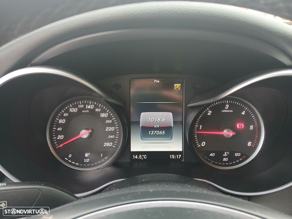 Mercedes-Benz C 220 d Avantgarde - 21