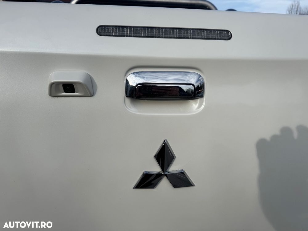 Mitsubishi L200 - 13