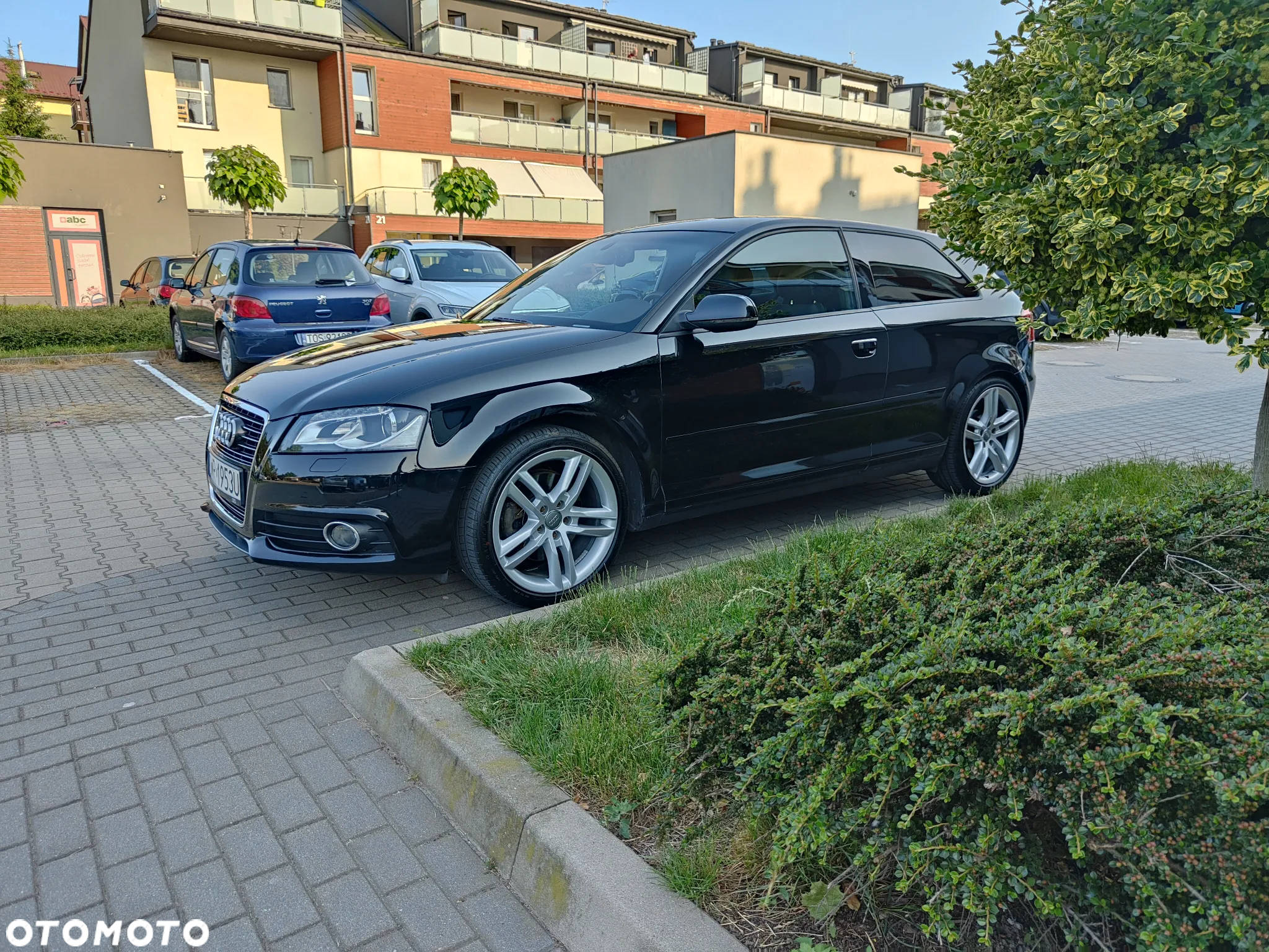 Audi A3 2.0 TDI DPF S line Sportpaket - 12