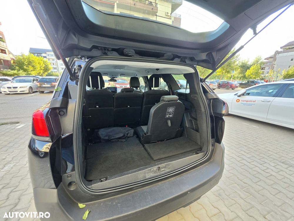 Peugeot 5008 - 19