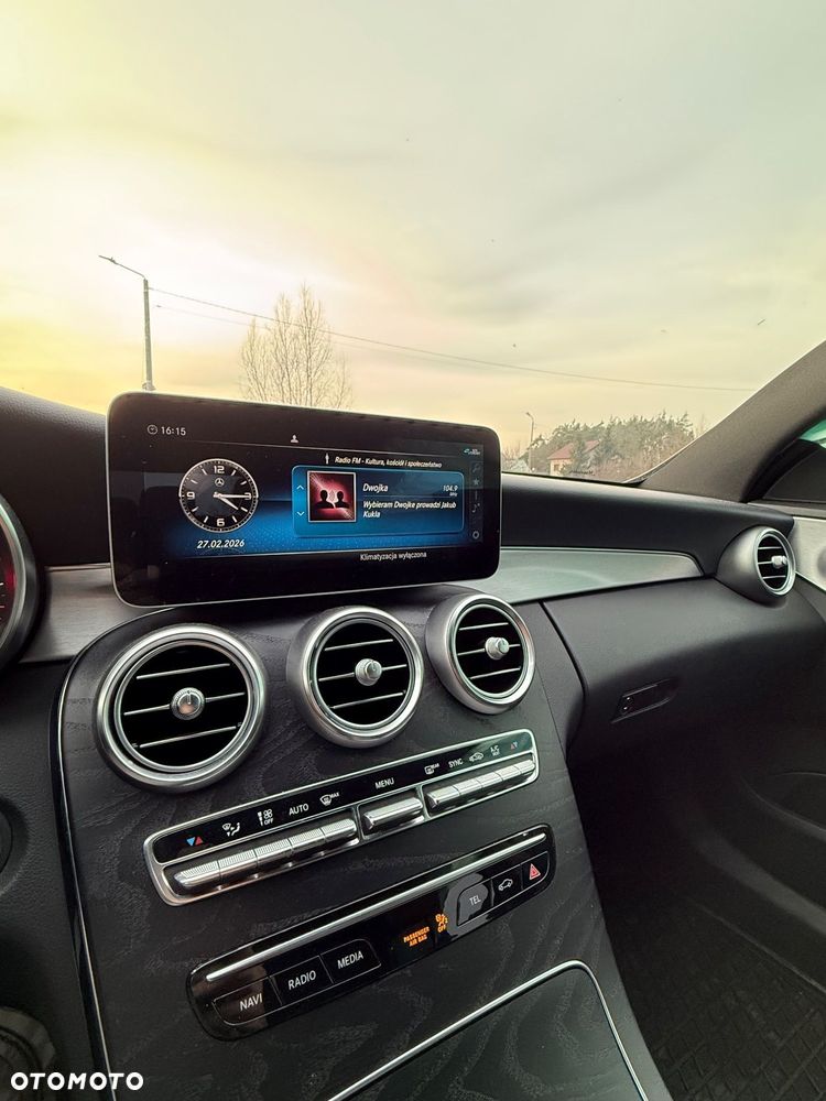 Mercedes-Benz Klasa C 200 d 9G-TRONIC AMG Line - 17