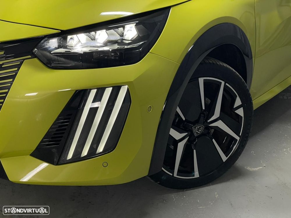 Peugeot 208 1.2 PureTech GT Line - 3