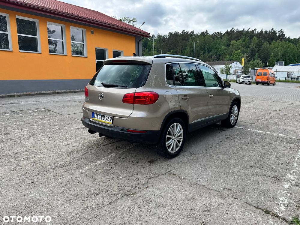 Volkswagen Tiguan - 5