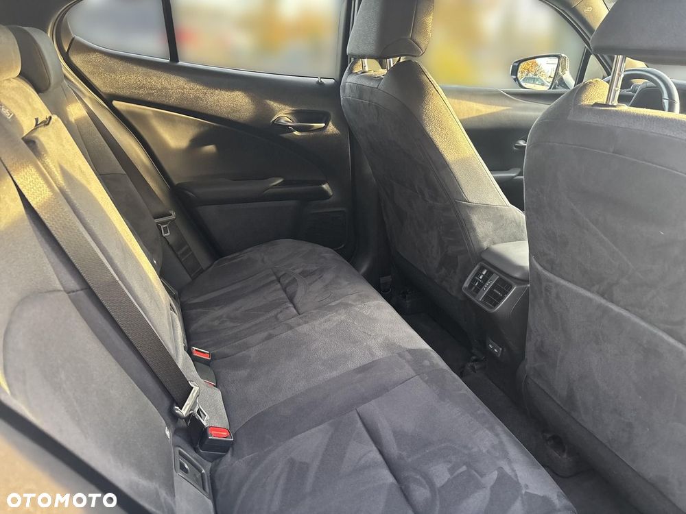 Lexus UX 250h GPF Business 2WD - 20