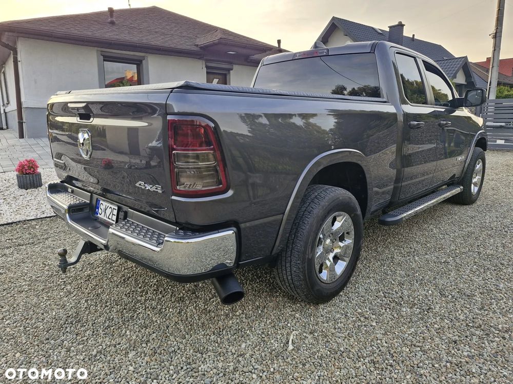RAM 1500 ver-5-7-quad-cab-laramie - 20