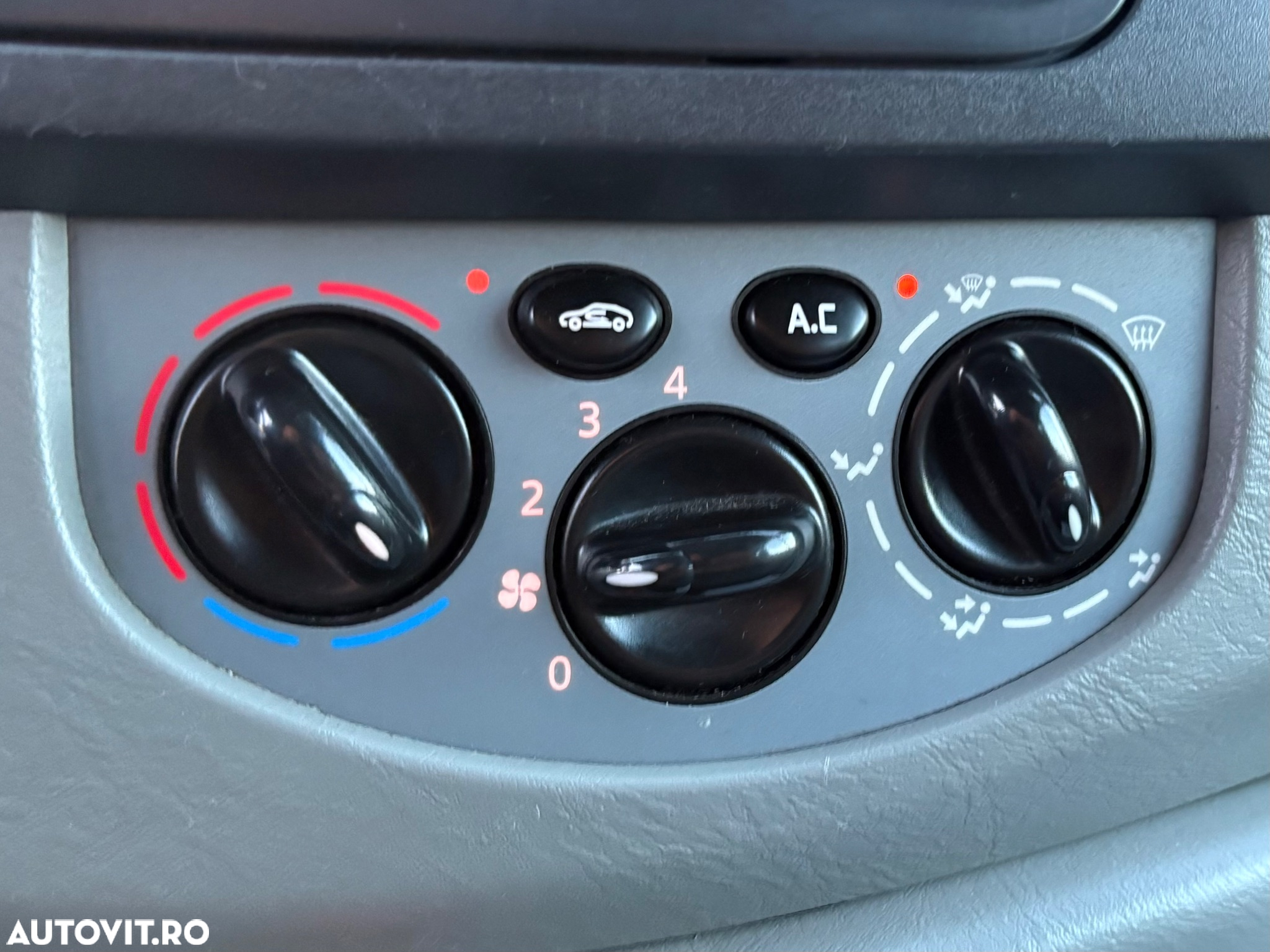 Opel Vivaro 2.0 CDTI L2H1 - 15
