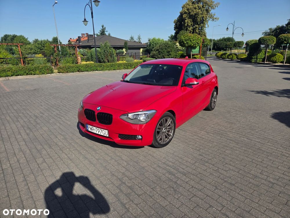 BMW Seria 1 116d - 4