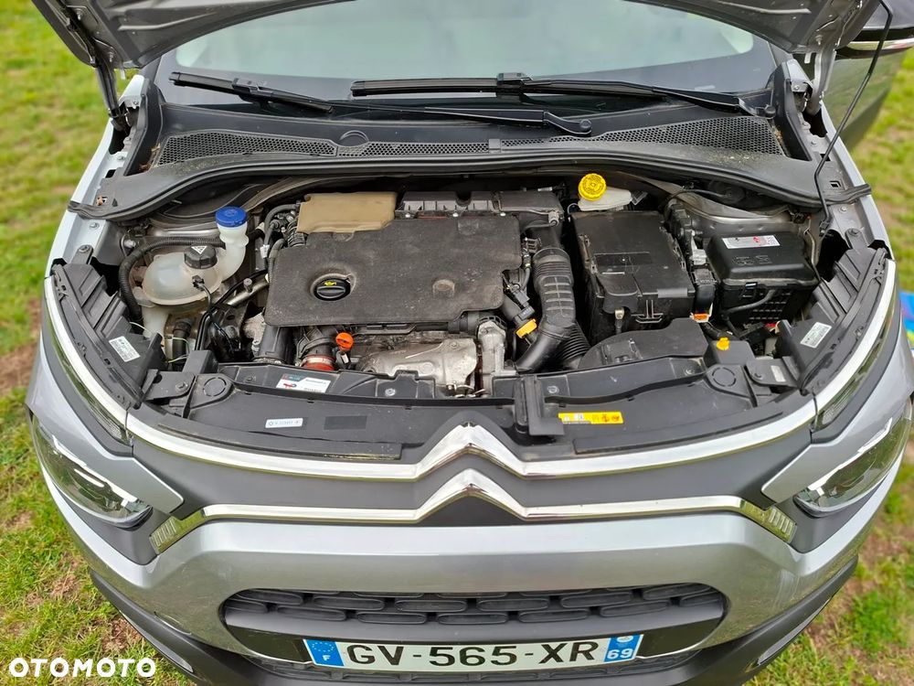 Citroën C3 BlueHDi 100 S&S PLUS - 16