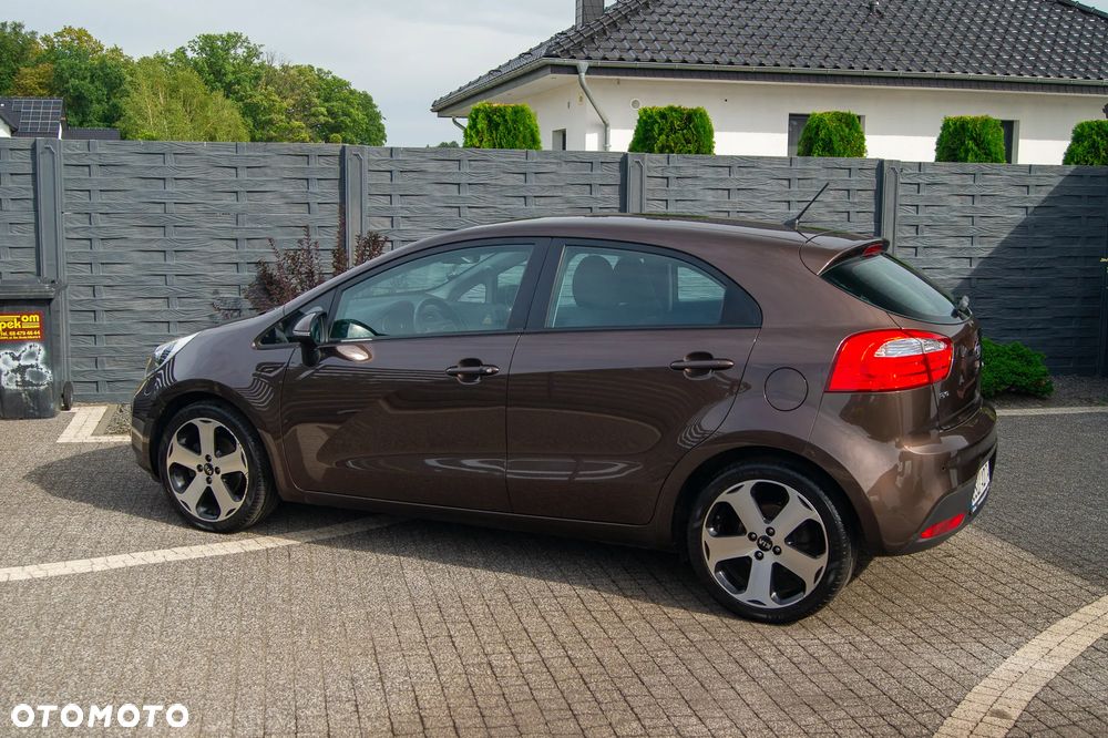 Kia Rio 1.4 ISG Dream Team Edition - 7