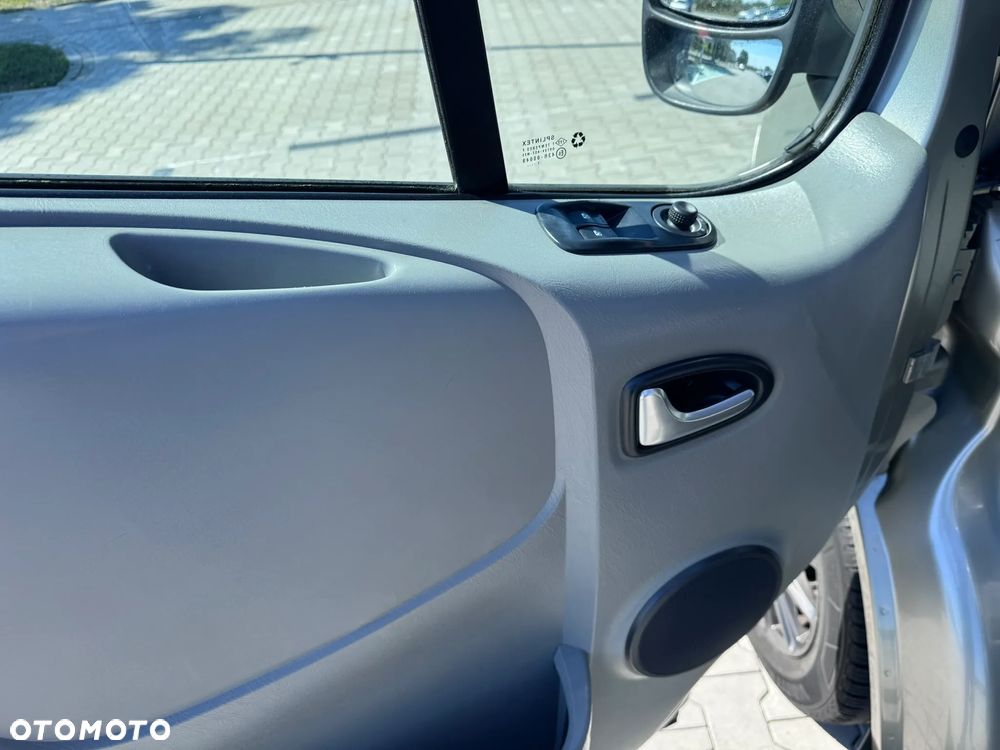 Opel Vivaro L1H1 - 24