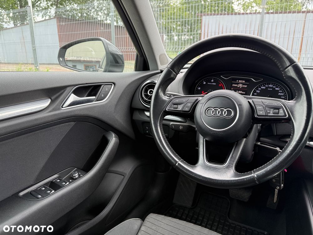 Audi A3 Sportback - 19