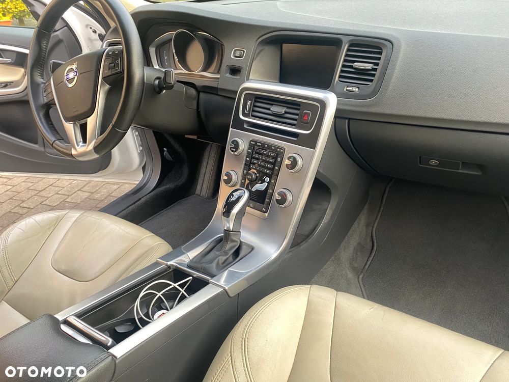 Volvo S60 T5 Drive-E Summum - 15