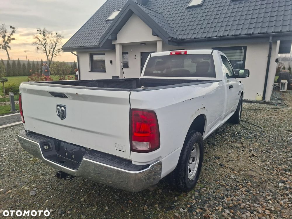 Dodge RAM - 10