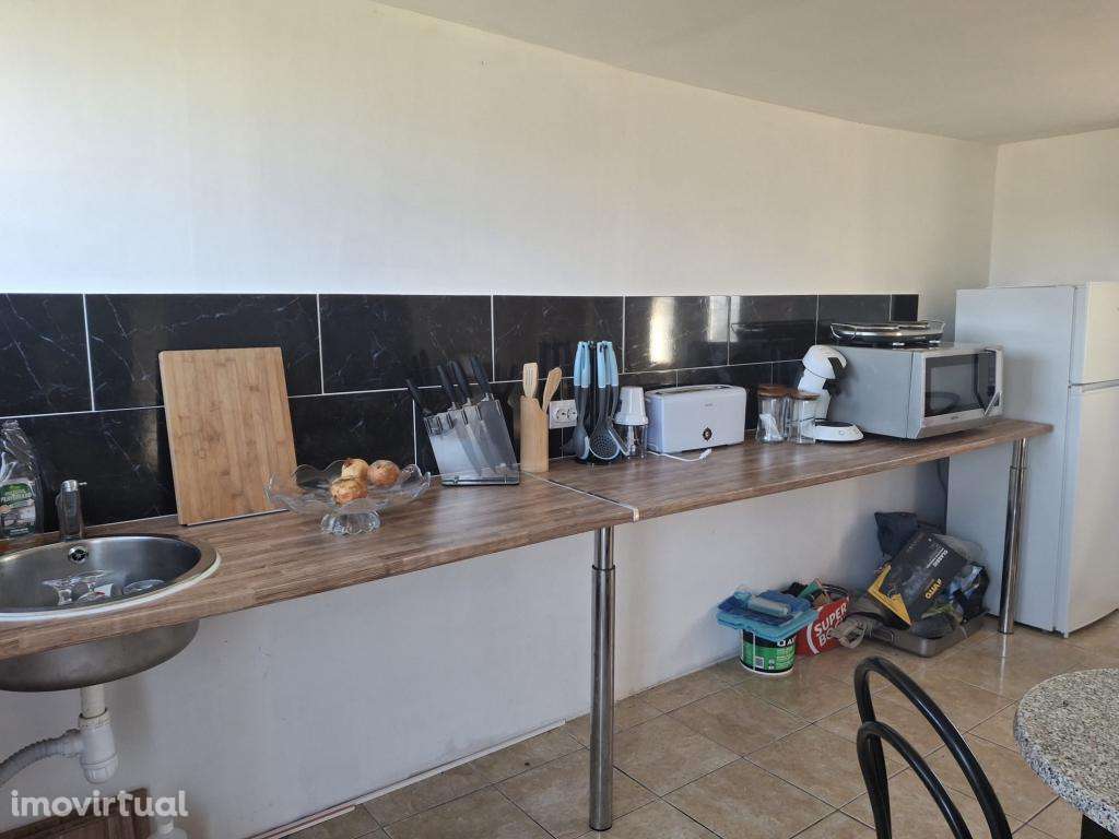 Vende-se Quinta com 3 Moradias - Grande imagem: 5/19