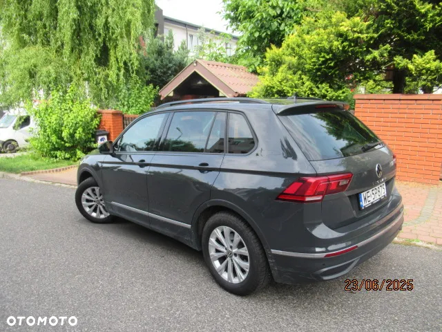 Volkswagen Tiguan 2.0 TDI SCR Life DSG - 9