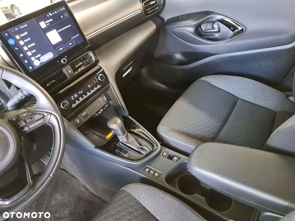 Toyota Yaris Cross Hybrid 1.5 Style - 29