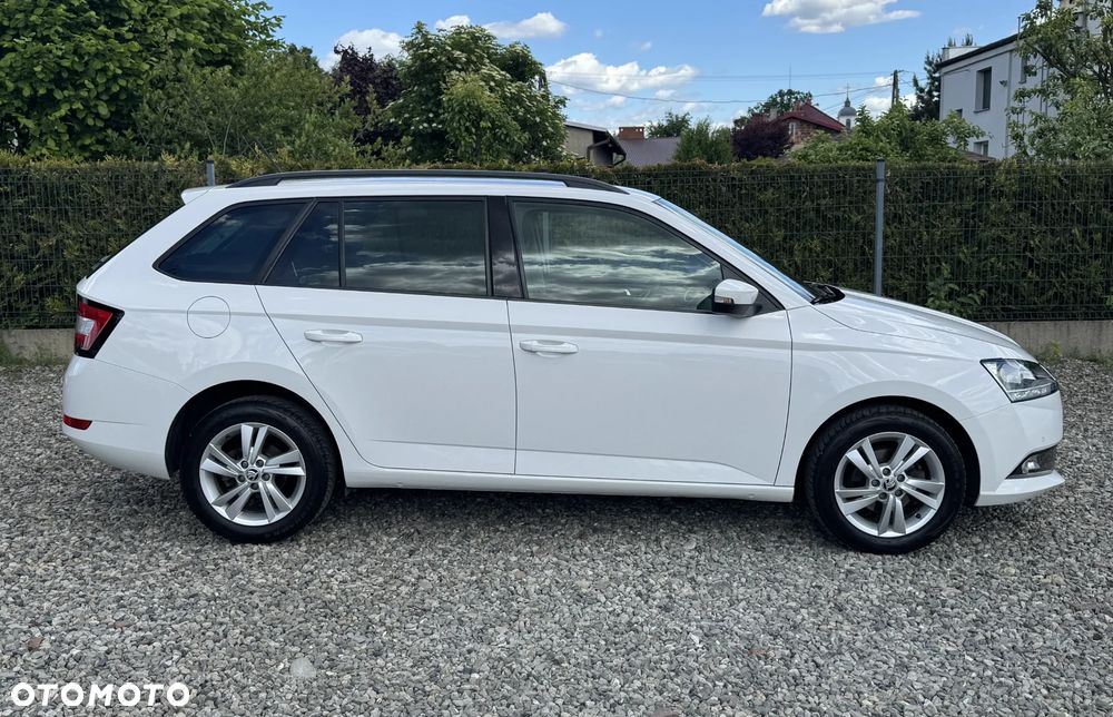 Skoda Fabia 1.0 TSI Ambition - 6