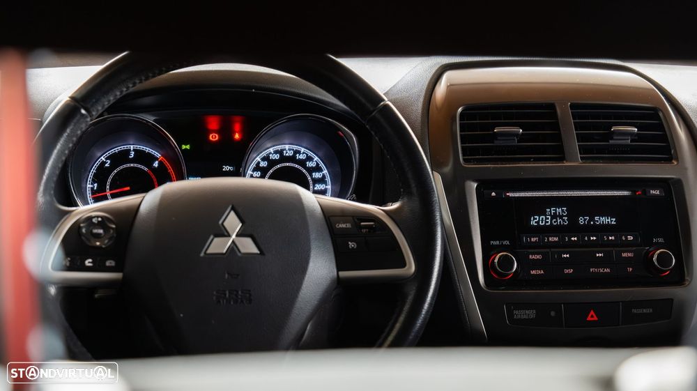 Mitsubishi ASX 1.8 DI-D Intense - 18