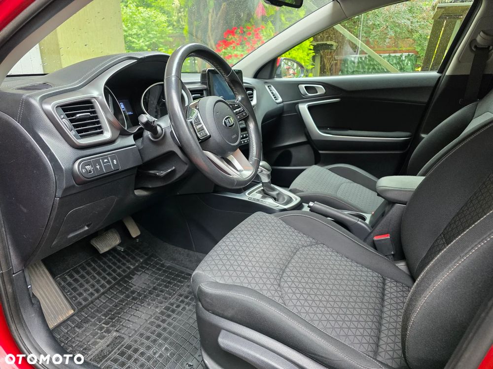 Kia Ceed 1.4 T-GDI M DCT - 8