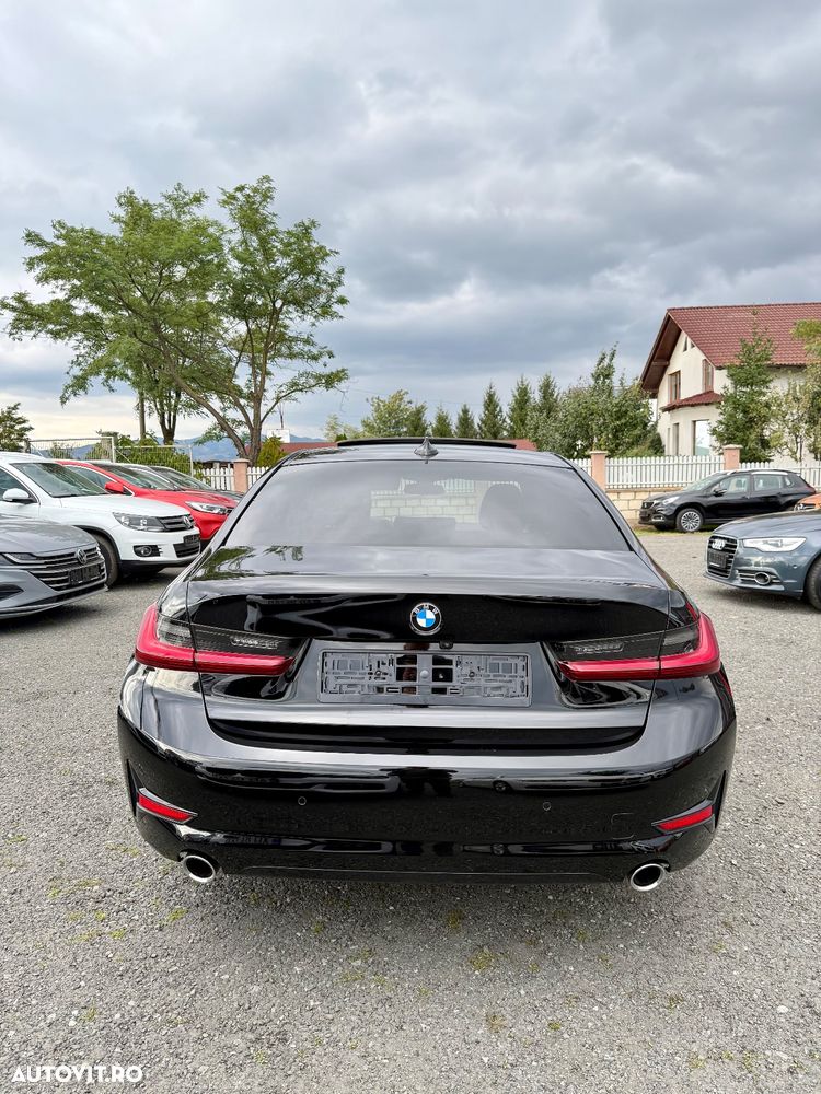 BMW Seria 3 320d Aut. Sport Line - 4