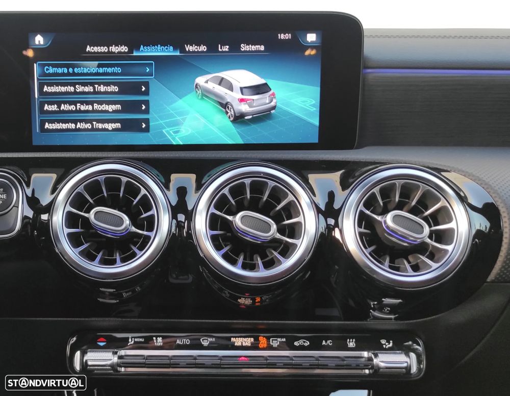 Mercedes-Benz A 250 e AMG Line - 36