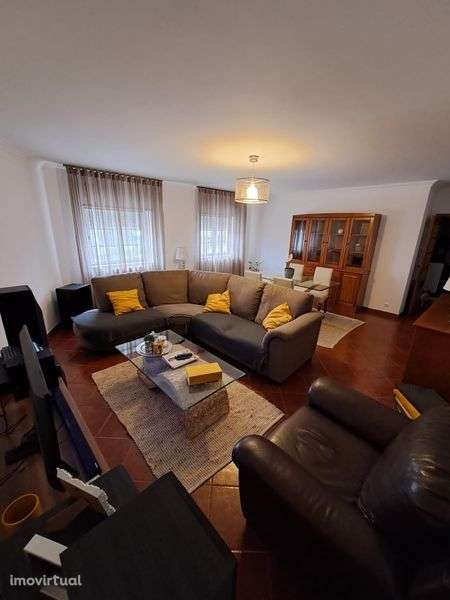 Vende-se Apartamento T3 - Grande imagem: 2/11