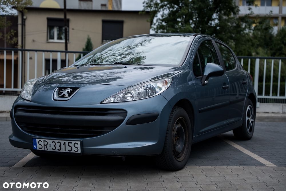 Peugeot 207 1.4 16V Presence - 2