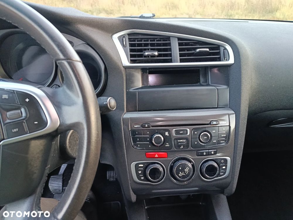 Citroën C4 VTi 120 Selection - 27