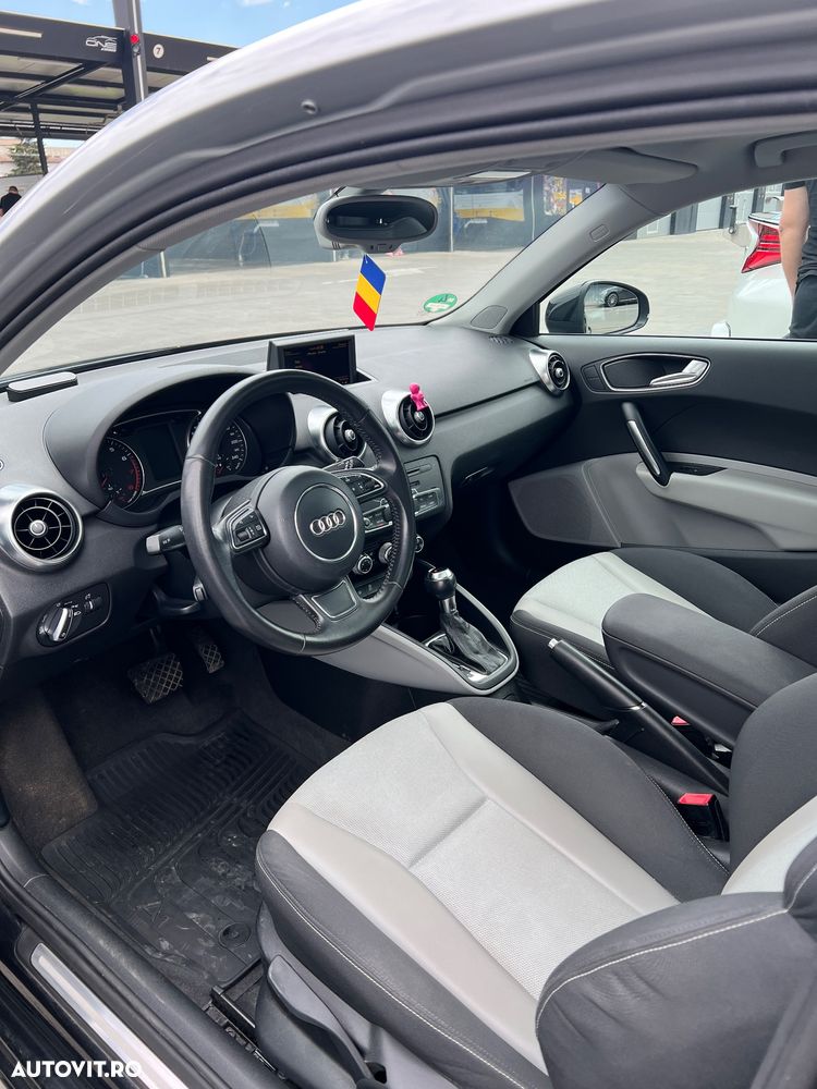 Audi A1 1.4 TFSI 119g Stronic Ambition - 4