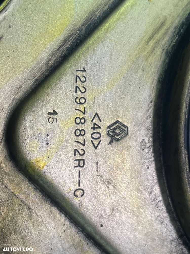 Simering arbore cotit 122978872R 1.6 dci r9m408 Opel Vivaro B [2014 - - 3