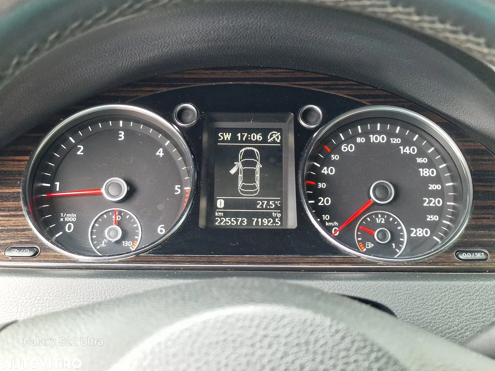 Volkswagen Passat CC 2.0 TDI BlueMotion Technology DSG Exclusive - 23