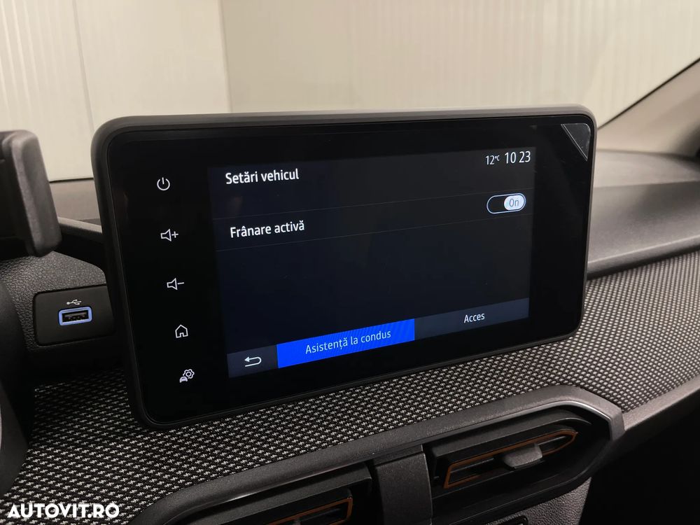 Dacia Sandero Stepway TCe 90 MT6 Comfort - 14