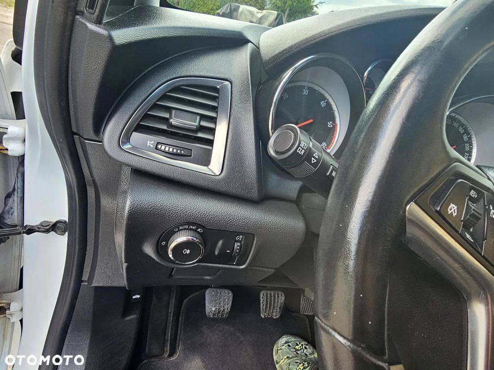 Opel Astra 2.0 CDTI Sport - 18
