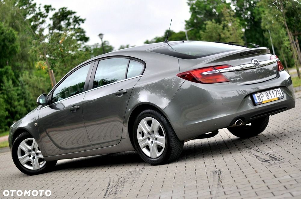 Opel Insignia 2.0 CDTI Enjoy S&S - 2